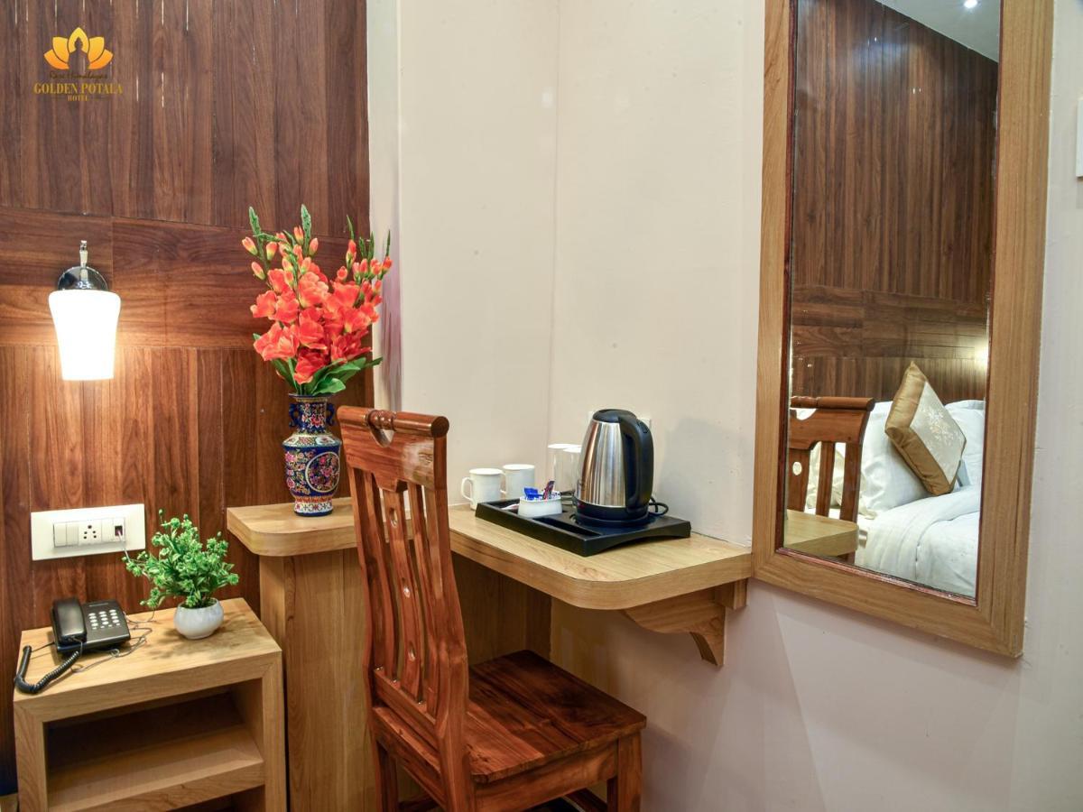 Hotel Golden Potala, Darjeeling Darjeeling  Buitenkant foto